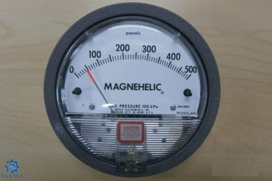 Đồng hồ đo chênh áp Magnehelic